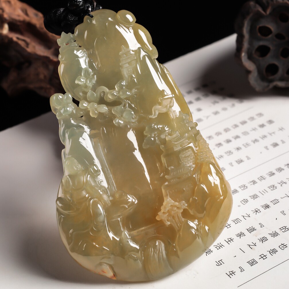 【即拍即得】皇廷_珠宝翡翠a货精雕褐黄江山如画山水吊坠67.67g