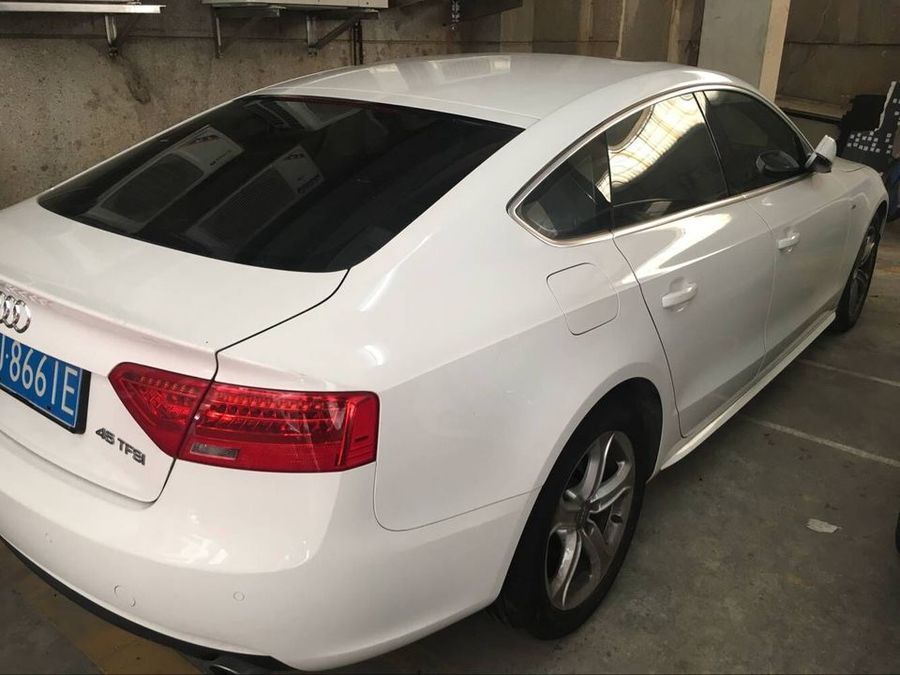 【第一次拍卖】粤j8661e奥迪wau8fd8t小型轿车(a5)