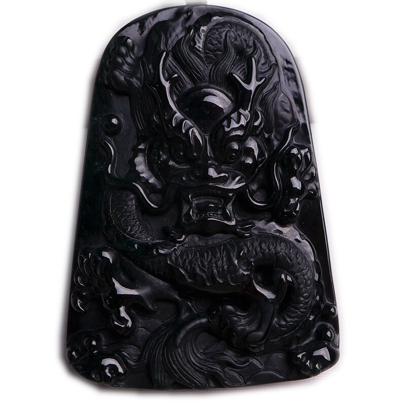 【精雕亮黑霸气龙牌】天然a货墨翠龙牌翡翠吊坠 46.13g(含绳重)