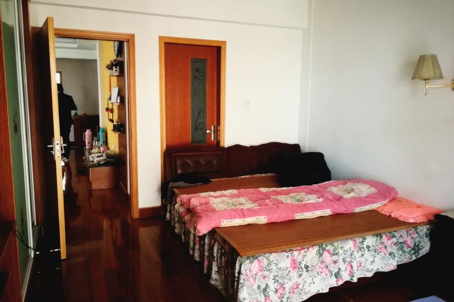 【第一次拍卖】位于宁海县兴海中路65弄2号302室的房地产