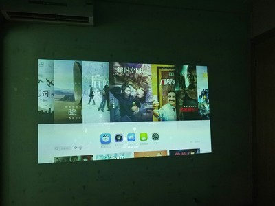 Re:大家对比下便携式投影仪极米play和极米cc哪个好??分析下极米play和cc区别有什 ..