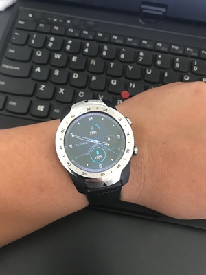 入手感受比较ticwatche和pro区别是什么?买了