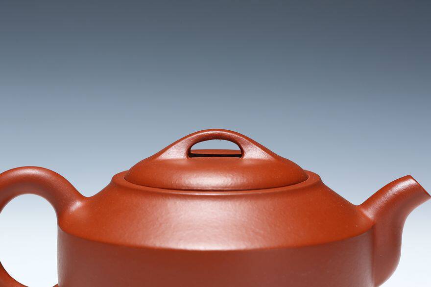 王立芬 全手工 助理工艺美术师 原矿红皮龙 宜兴紫砂壶 汉君