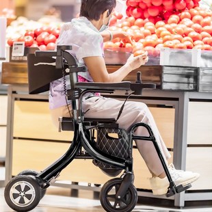新款老人代步车电动四轮老年助力折叠轻便小型轮椅手推买菜车神器
