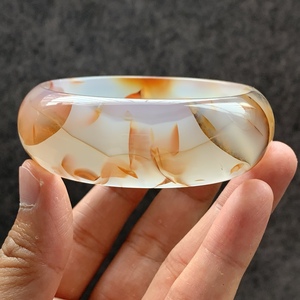 龙纹玉髓手镯图片