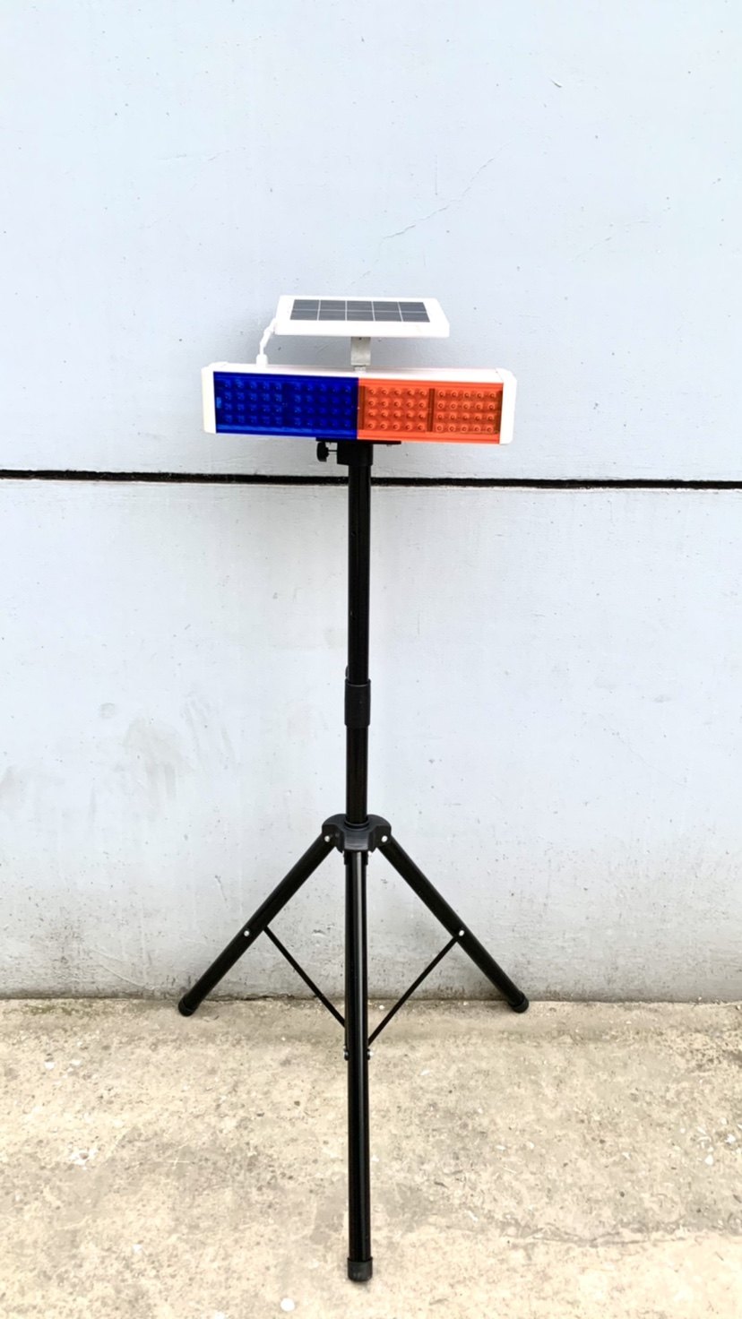 太阳能箭头灯导向灯黑色指示施工双闪灯向左向右红蓝爆闪灯双诱导