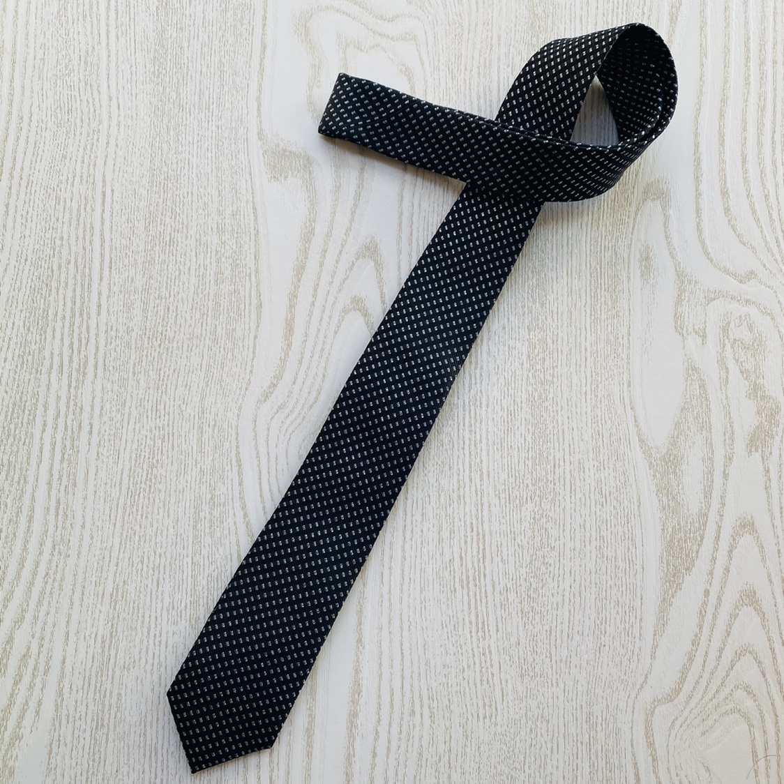 RLin60黑色银丝交织点点纹 领带小女王日本设计师 du嘉好货推荐