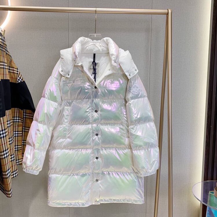 新款秋冬季m蒙口羽绒服加厚镭射炫彩珍珠白面包服连帽外套女款