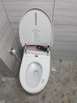 真实使用感受卡罗纳马桶是几线品牌，质量怎么样，用着好不好用呢？