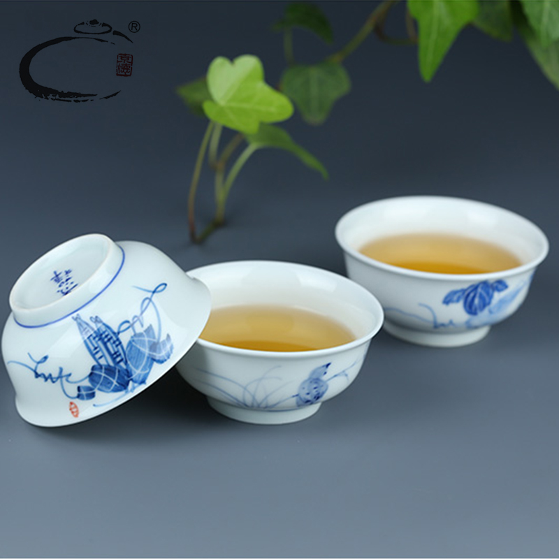 贵和祥人气青花瓷功夫茶杯景德镇陶瓷品茗杯手绘白瓷茶具葫芦包邮