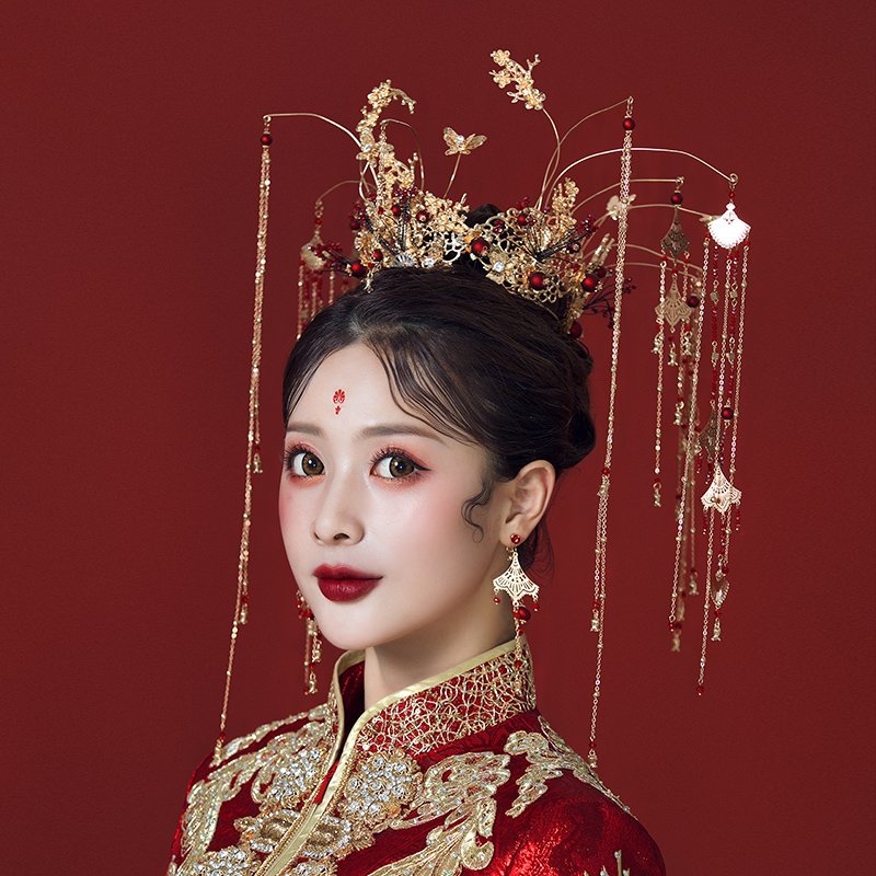 中式新娘大凤冠霞帔古装头饰古风结婚发饰流苏步摇秀禾服配饰品