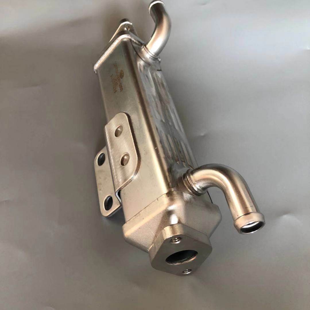 锡柴egr冷却器b90国五1207020ab90原装柴油机配件时风凯马五征