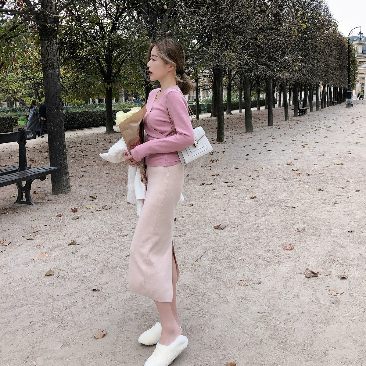 热销米色包臀裙