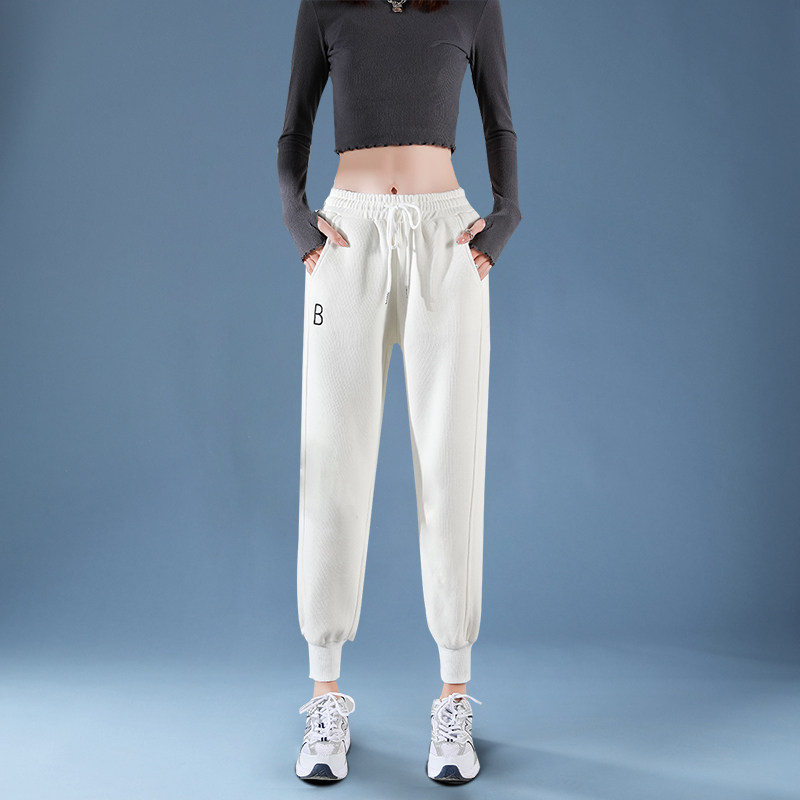 白色运动裤女宽松束脚春秋新款显瘦ins潮休闲直筒九分小个子卫裤
