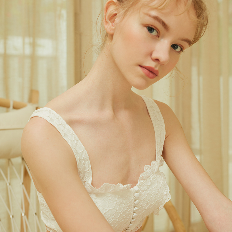 法式内衣女可爱抹胸文胸日系甜美少女无钢圈薄款小胸平胸内裤套装