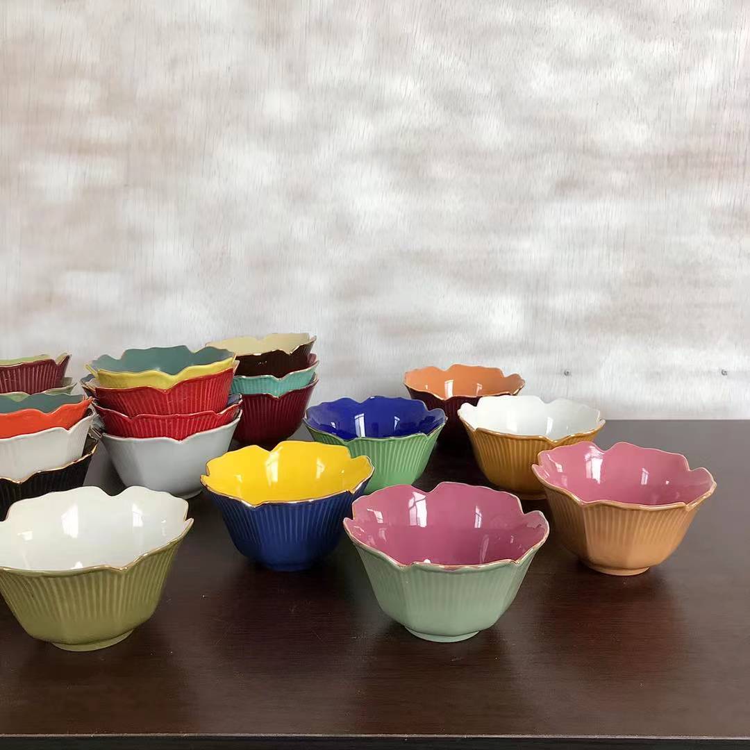 东东馨园【外贸尾货】糖果色 花瓣形陶瓷饭碗 釉下彩花朵小碗