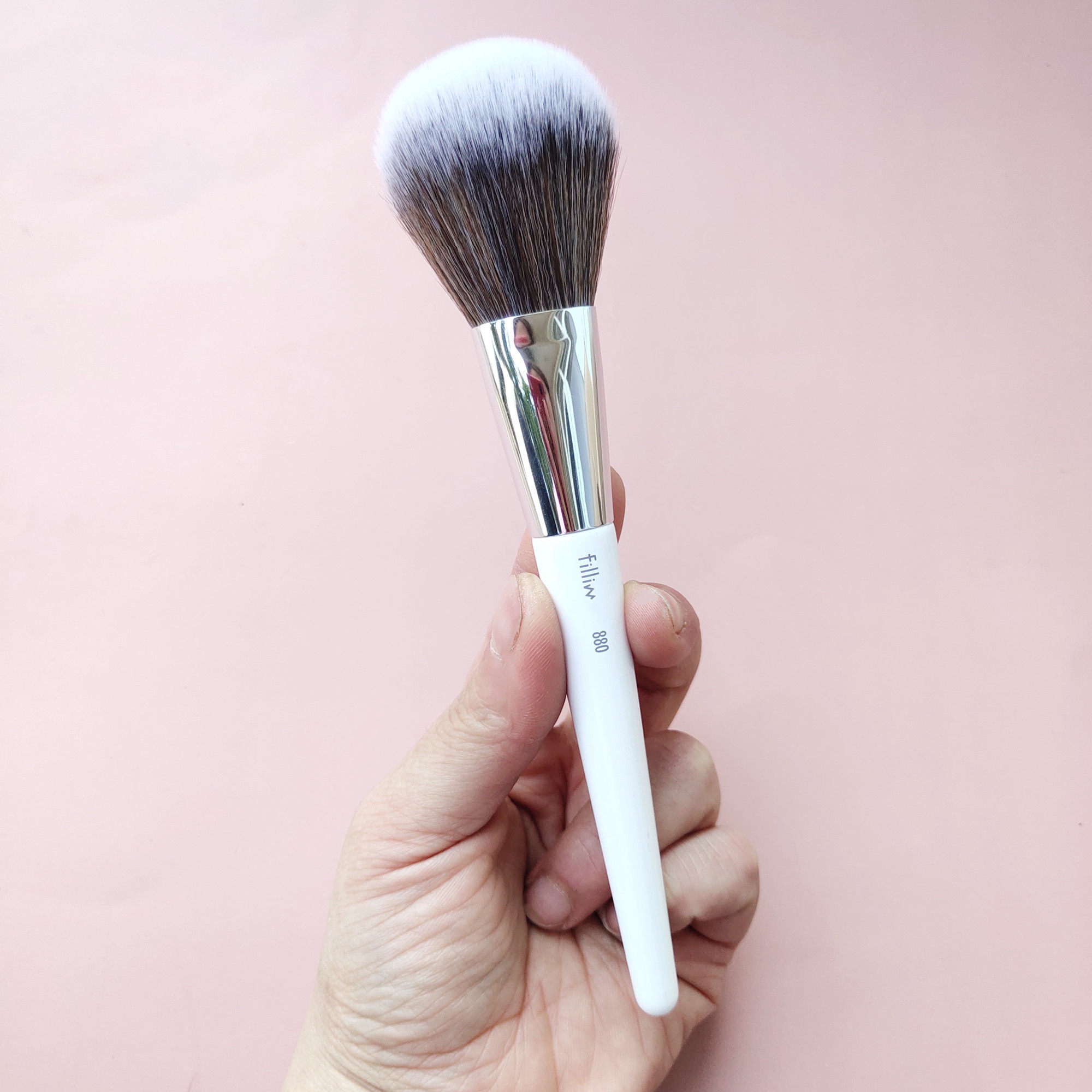 新版fill880扁头散粉刷蜜粉刷粉饼刷柔软纤维毛化妆刷