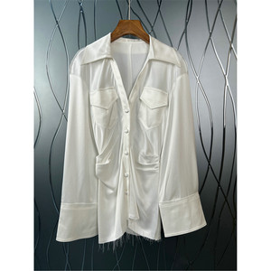 v字领衬衫女长袖图片