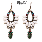 Rusa card original beautiful white flight feathers and fresh green retro long drop earrings