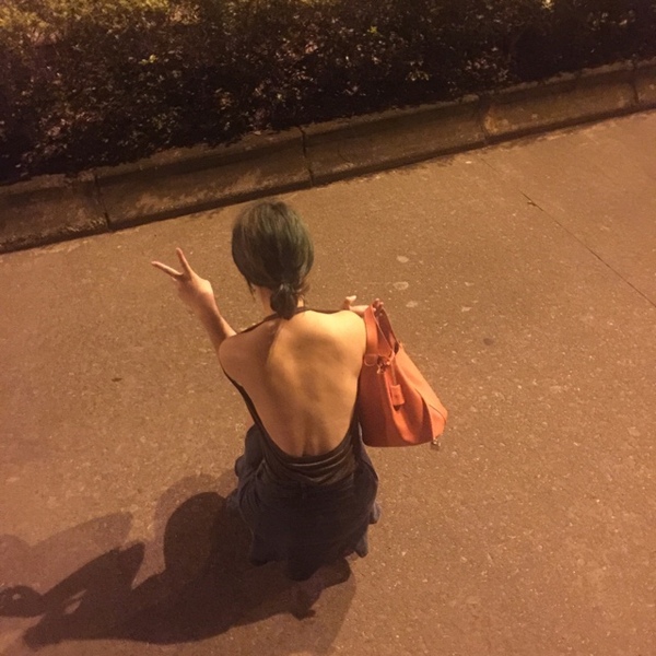 TAORAN+ 定制欧美街拍必备 立体剪裁交叉大露背T恤