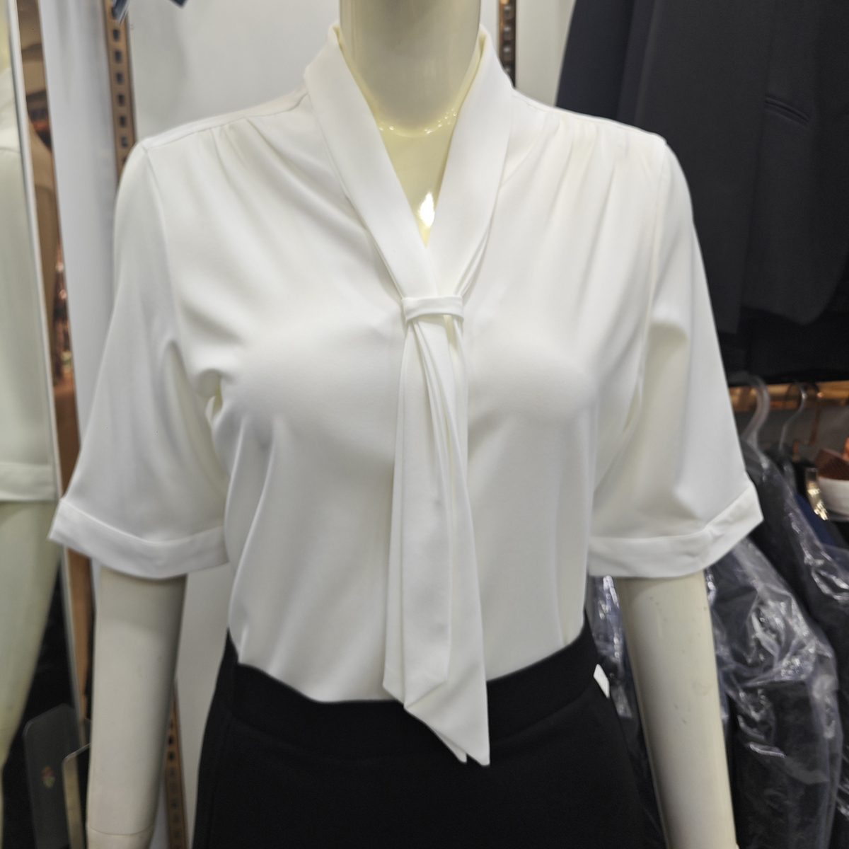 五分袖白色短袖衬衫女飘带设计感商务中袖春季上衣职业竹纤维衬衣
