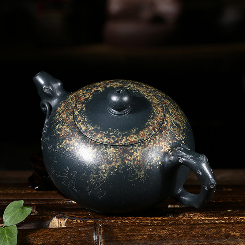 工艺美术师 高永伟【梅香】宜兴紫砂壶茶壶 花货 绞泥