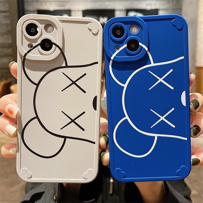 潮牌kaws暴力熊克莱因蓝适用苹果13promax手机壳iphone12情侣11女