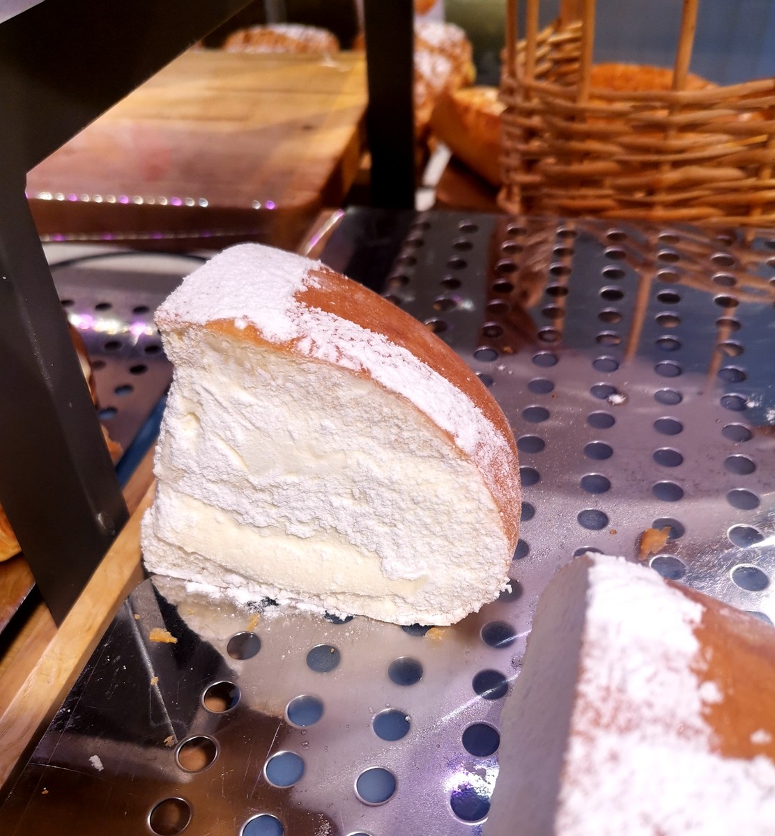 巴黎贝甜 传统奶酪包 当天现做乳酪面包点心糕点 顺丰保鲜发货