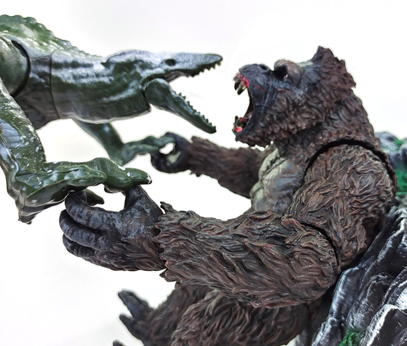 骷髅爬行者爬虫蜥蜴怪兽超可动模型金刚暴龙霸王龙侏罗纪恐龙玩具