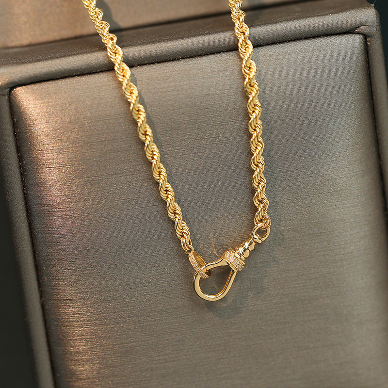 恒蕴18k黄金简约马蹄扣编织风麻花项链甜酷配链无性别百搭锁骨链