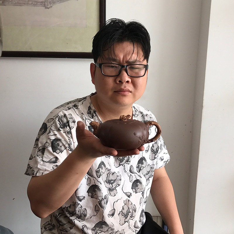 【绞泥含香】工艺精湛 助理工艺美术师--钱陶峰 宜