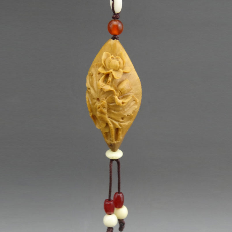 核雕名家袁清华《荷花》