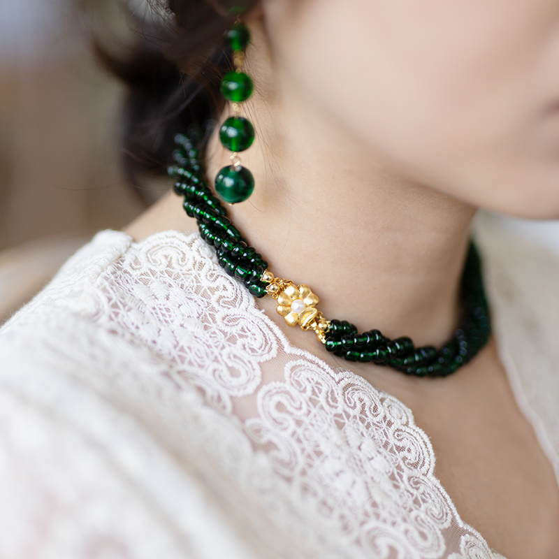 小众设计vintage高级感中古风饰品气质祖母绿色琉璃项圈项链