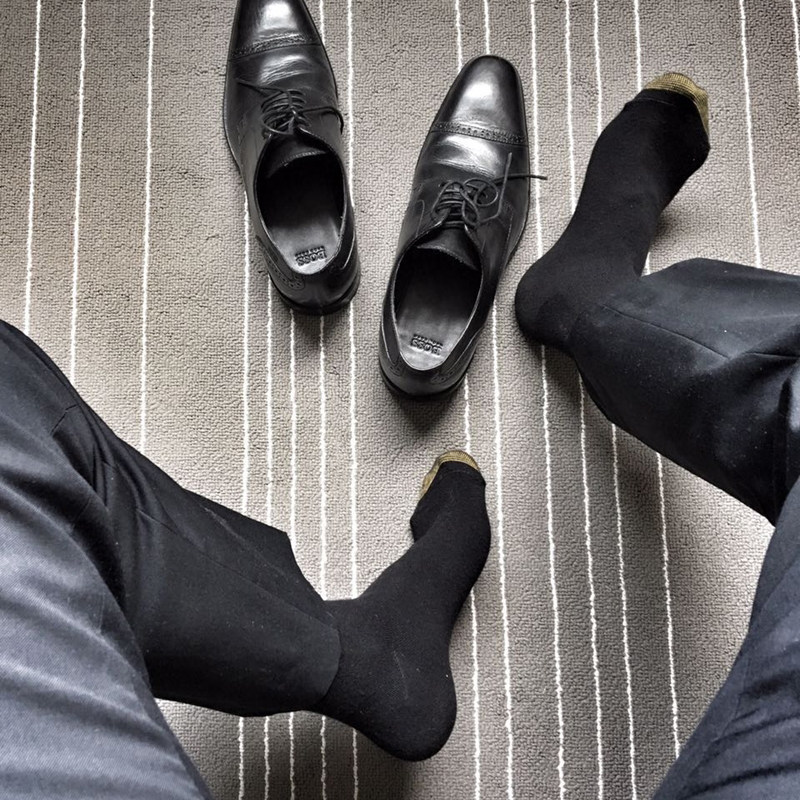 【2双】金脚趾金线条性感男士黑袜控