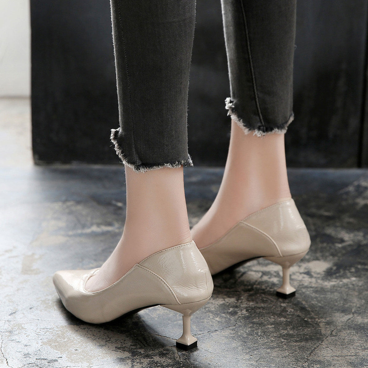 特小码女鞋313233优雅时尚单鞋2021春季新款5cm网红舒适高跟鞋