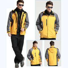 冲锋衣男款两件套新款保暖防水修身外套三合一登山滑雪服秋冬户外