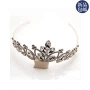 Smiling married conjugal bliss bridal tiara headband the headband beautiful headband 357793 package mail