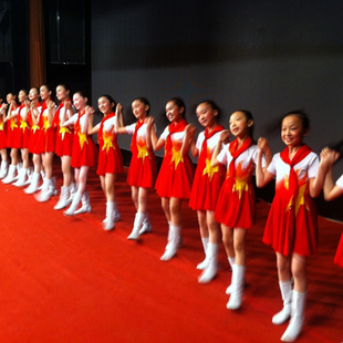 儿童合唱服中小学生红领巾大合唱演出服诗歌朗诵表演服舞蹈表演服