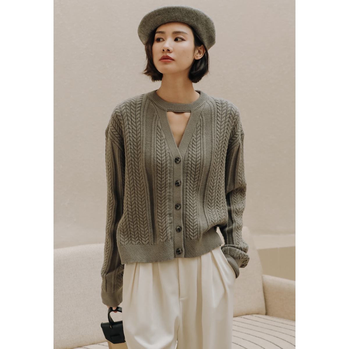 弥古法式慵懒风灰色麻花毛衣针织衫女春秋高级感复古气质镂空上衣