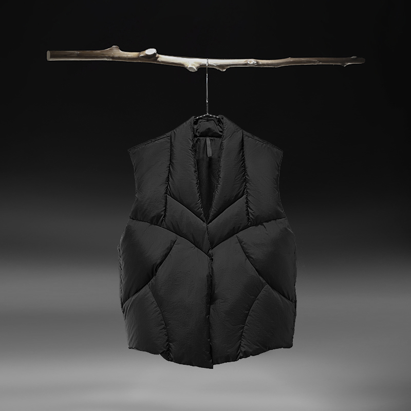 设计师集合男装 2022羽绒马甲男短款加厚保暖背心纯色几何切割