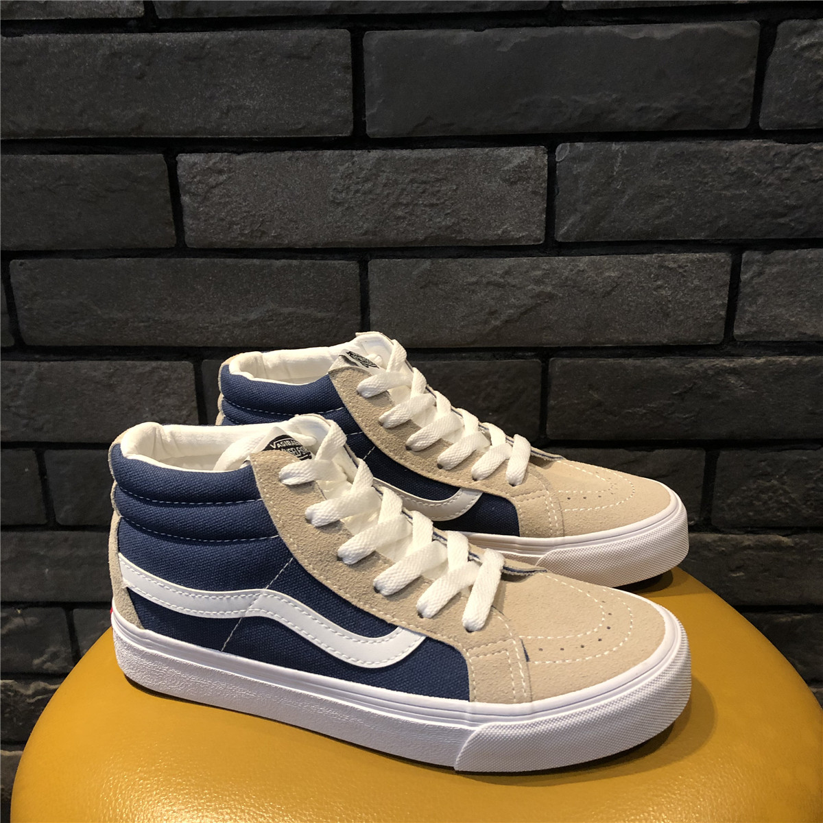 火帆布鞋男生情侣高帮原宿小脏橘ulzzang鞋子港风1970s潮鞋已售11