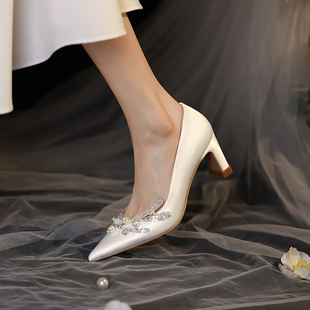 Lusen原创绝美婚鞋粗跟法式主婚纱新娘高跟鞋不累脚高级感可日常