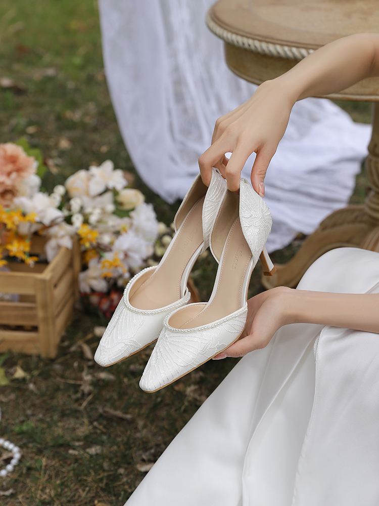 Lusen婚鞋法式新娘婚纱鞋高级感