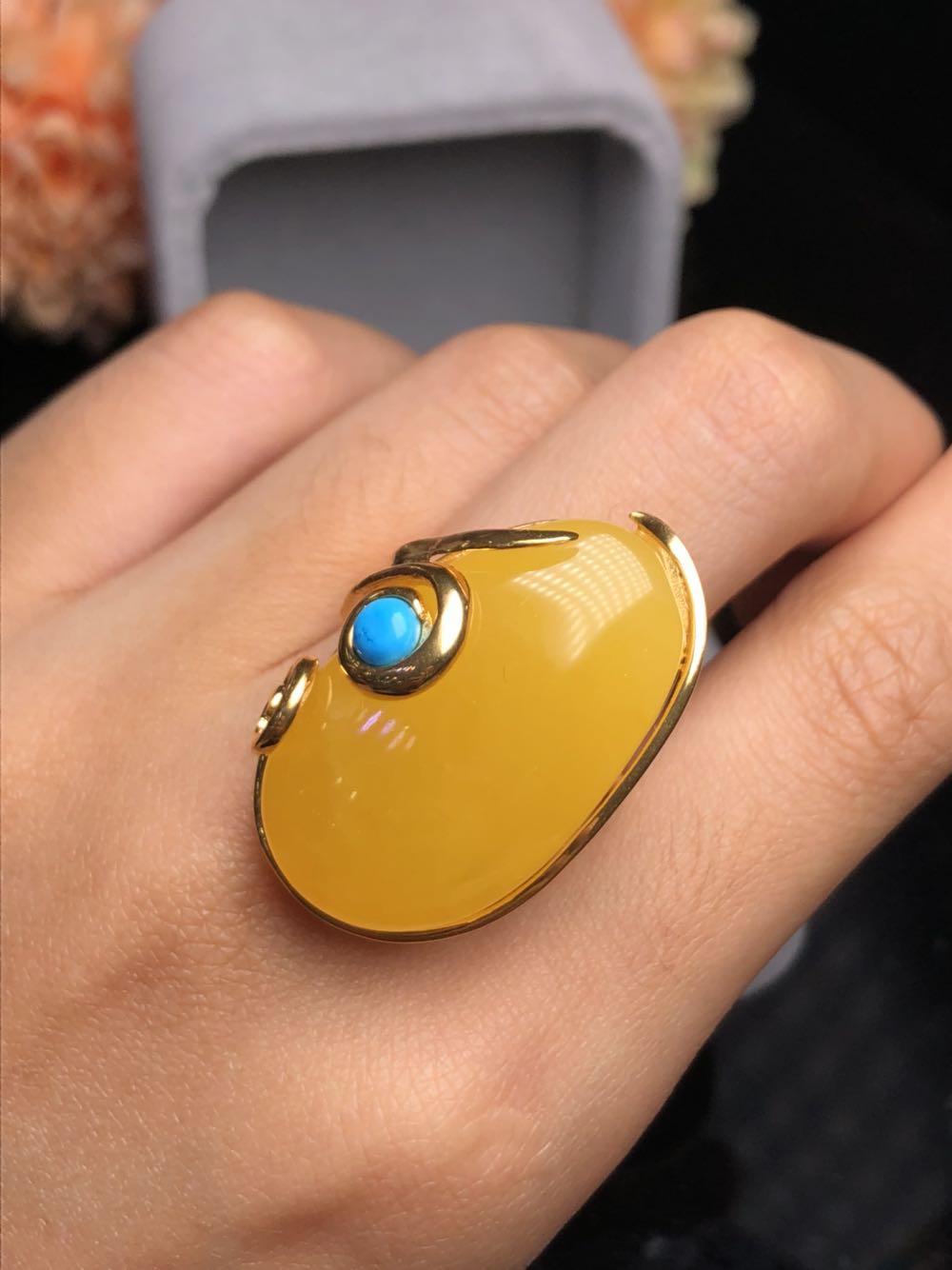 纯银镶嵌无优化琥珀蜜蜡女款戒指 宫