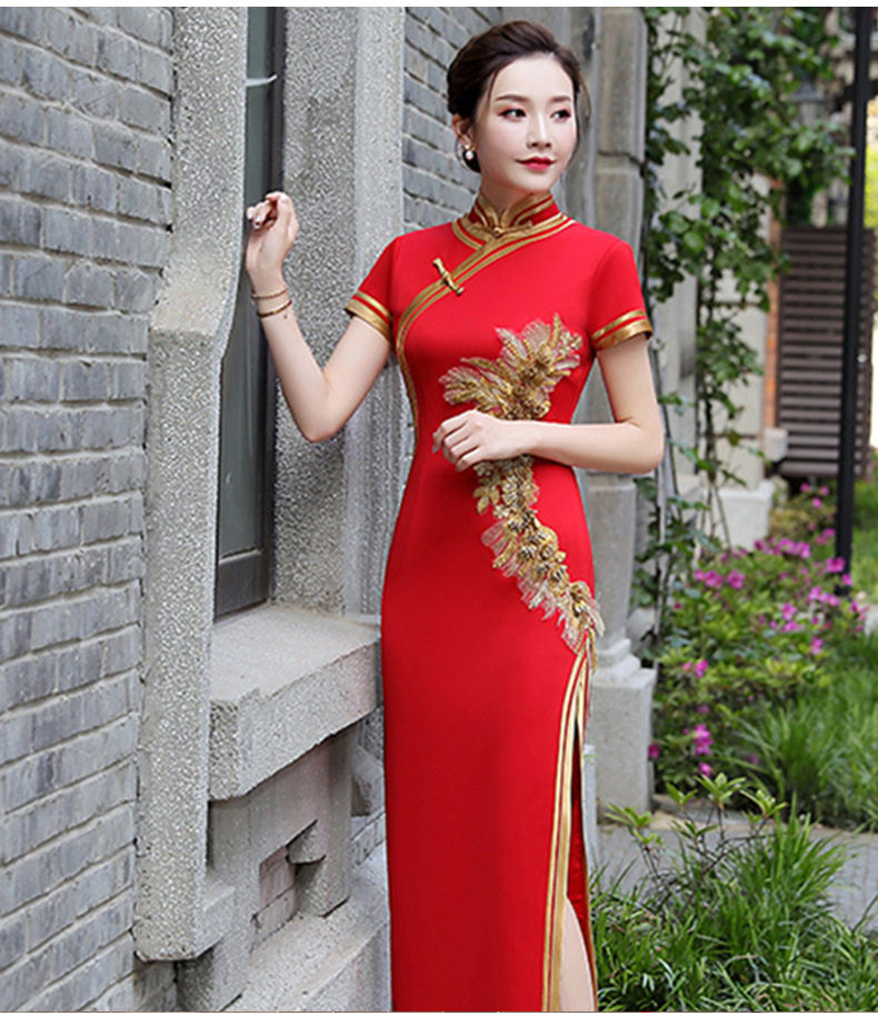 2021红色刺绣长款优雅中国风妈妈演出新款旗袍走秀端庄大码礼仪