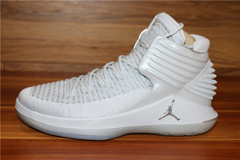 jordan aj32 low 乔32篮球鞋ah3348-007