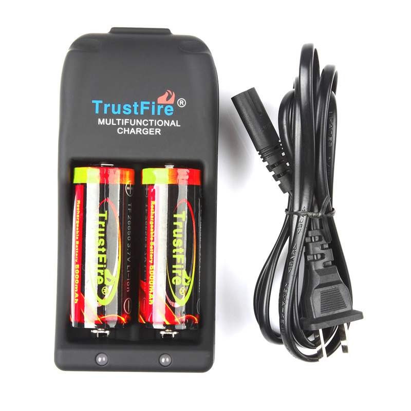 原装TrustFire18650/26650双槽充电器2A快充TR006多功能车载3.7V