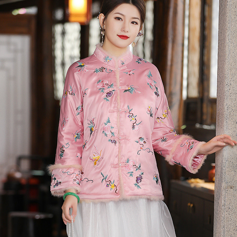 广东 深圳依姿莎尔中式复古女装 千元品质 百元价格女装/女士精品棉衣