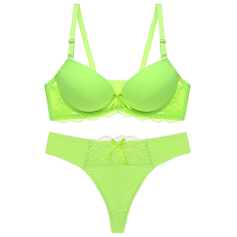 欧美上薄下厚文胸套装蕾丝内衣女士丁字裤纯色聚拢有钢圈性感胸罩