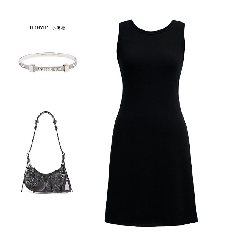 赫本法式小黑裙级感质量极简风背心裙时尚百搭显瘦圆领中长裙